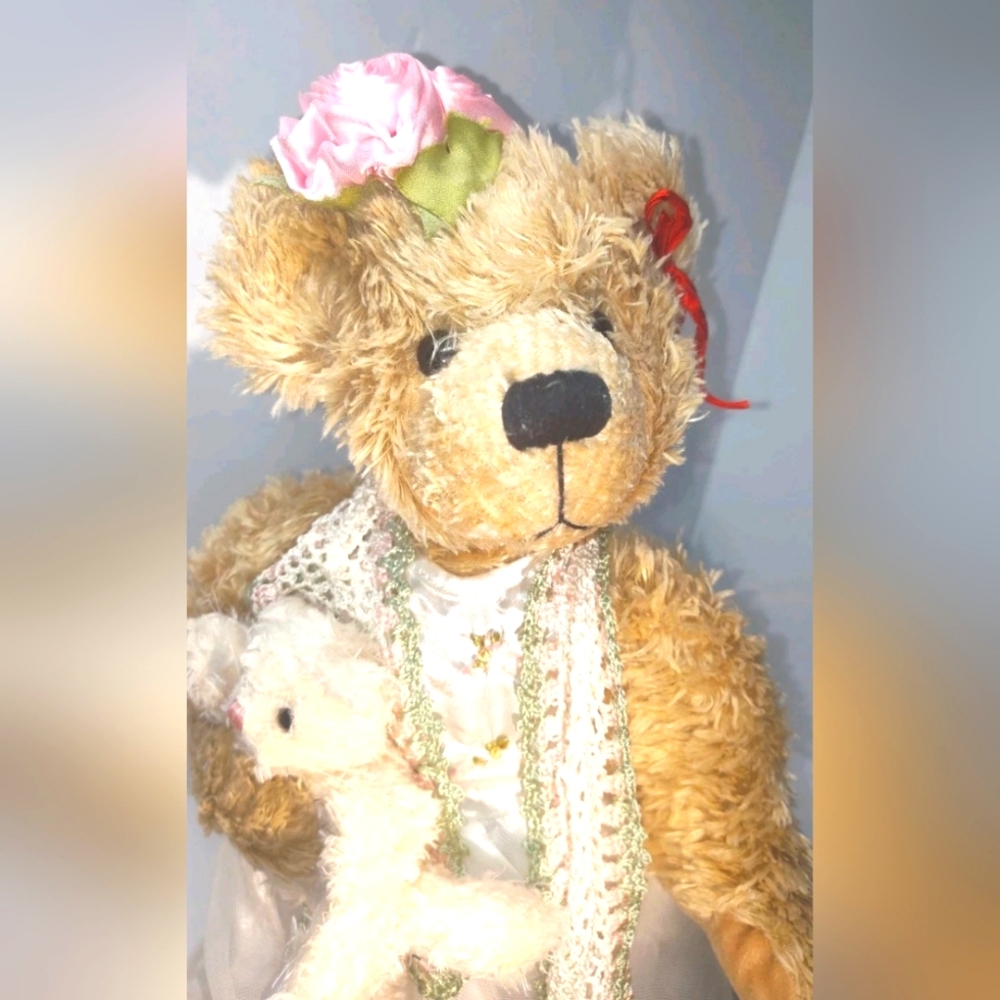Vintage Patricia DuPont Bearacteristics Tea Party Bear w. Kitten Rose Lace Dress